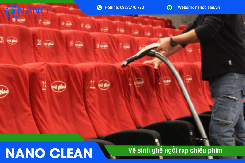 Vệ sinh ghế ngồi rạp chiếu phim