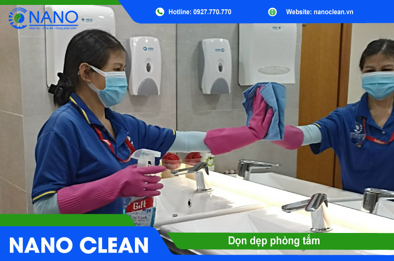 Dọn dẹp phòng tắm sạch sẽ