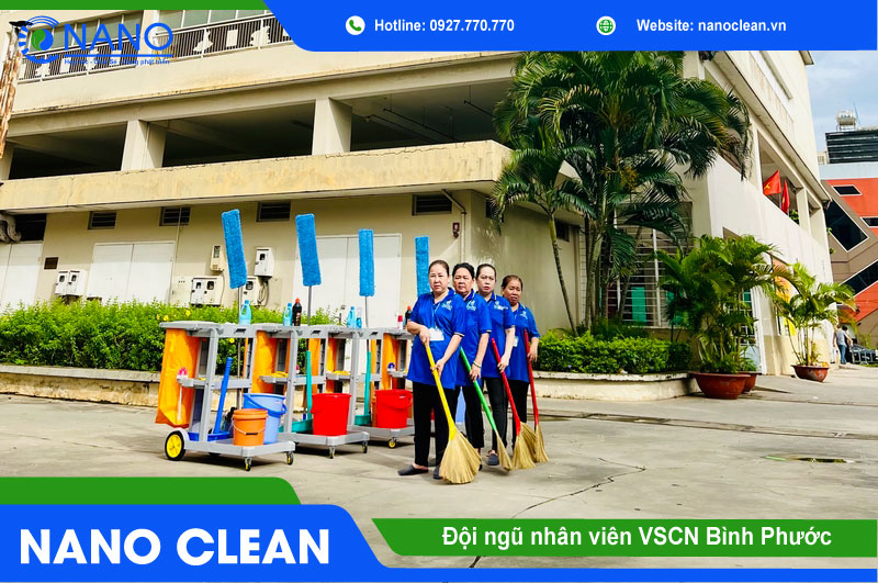 Đội ngũ nhân viên vệ sinh công nghiệp trọn gói Bình Phước